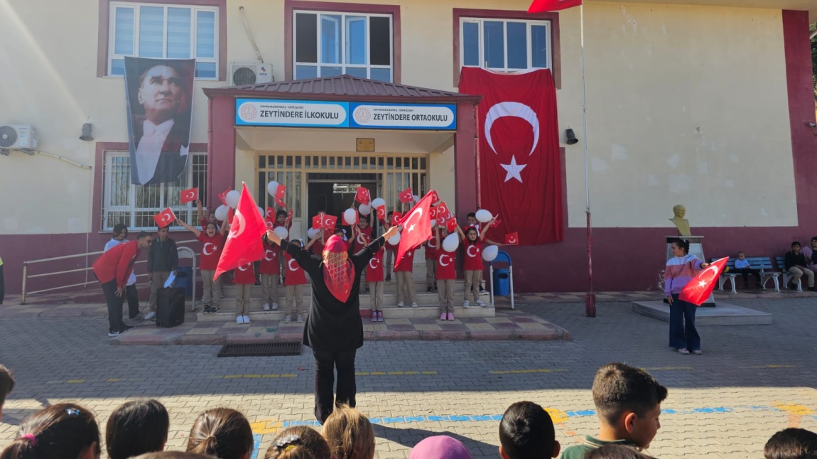 Okulumuzda Cumhuriyet Bayramı coşkuyla kutlandı.